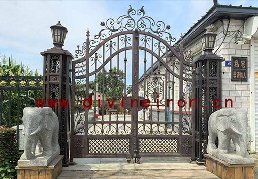 庭院門（mén）2--.jpg